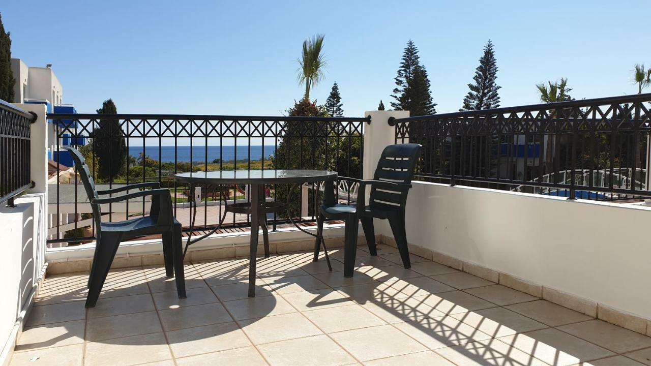 Paramount Hotel Apartments Protaras Exterior photo