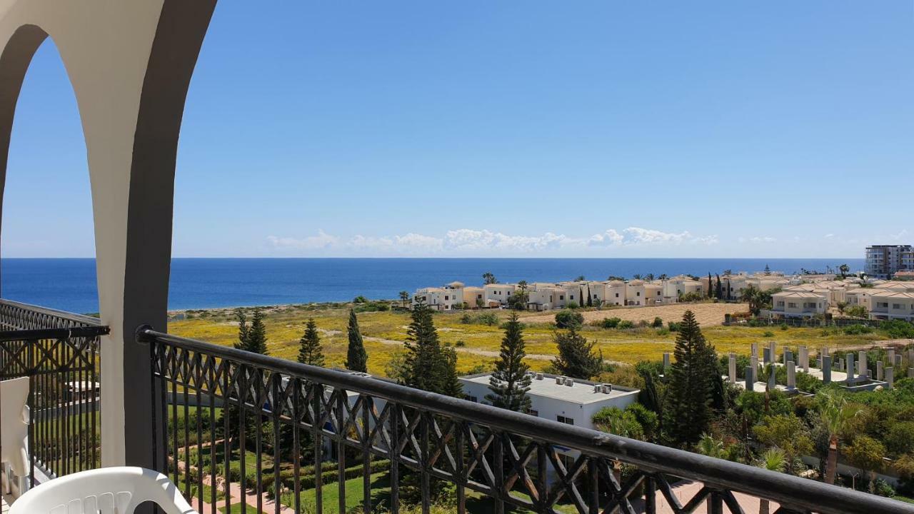 Paramount Hotel Apartments Protaras Exterior photo